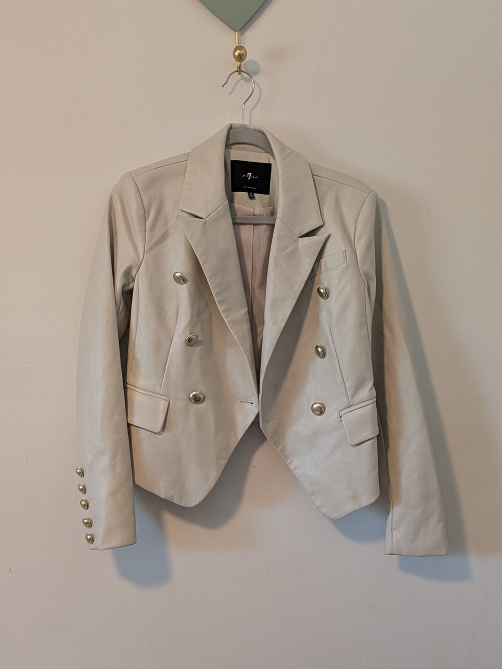 7 For All Mankind Light Cream Cropped Tailored Blazer